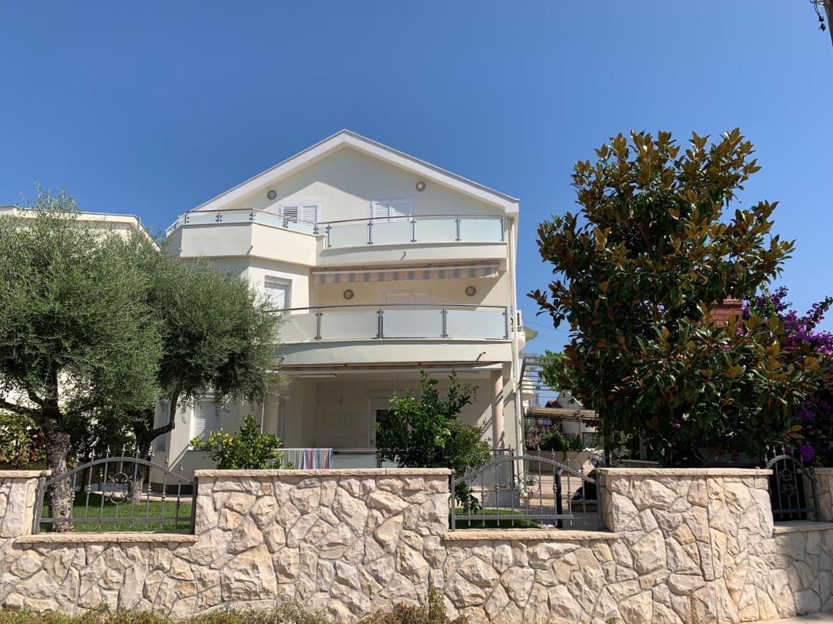Apartments Dumancic بيوغْغاد نا موغو المظهر الخارجي الصورة