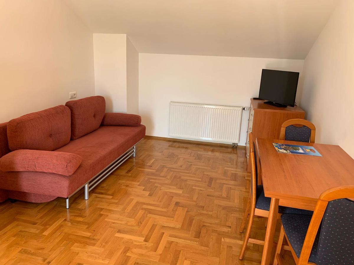 Apartments Dumancic بيوغْغاد نا موغو المظهر الخارجي الصورة